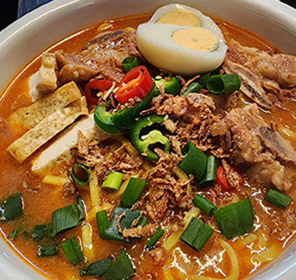 Beef Curry Noodles (Mee Rebus Daging)