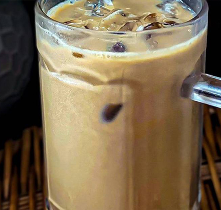 Milk Nescafé Ice (Nescafé Ais)
