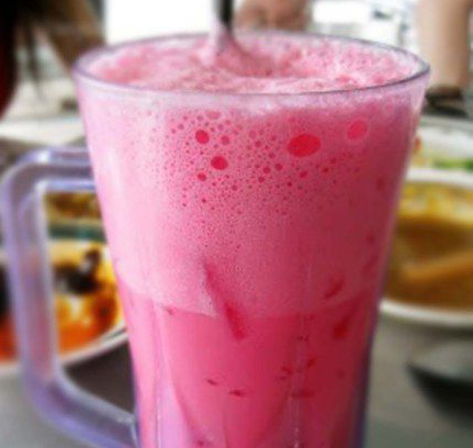 Rose Syrup Milk Ice (Sirap Bandung Ais)
