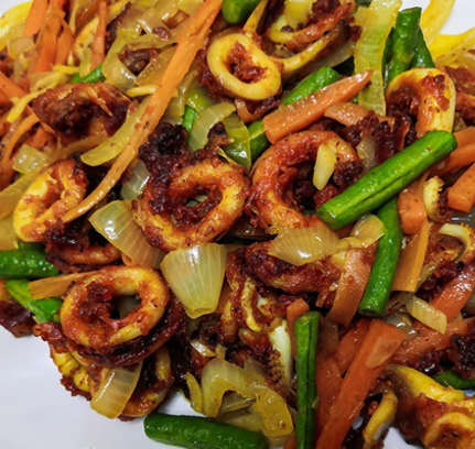 Squid (Sotong)-Fried Turmeric (Goreng Kunyit)